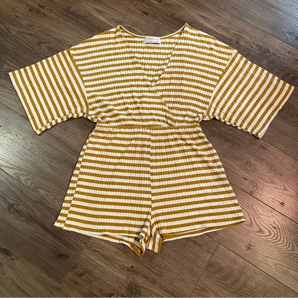Urban Outfitters romper rib knit maize surplus stripe romper medium - Picture 4 of 13